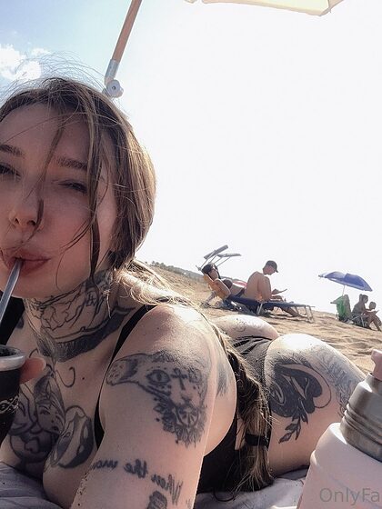 lilyxfree nude leaks