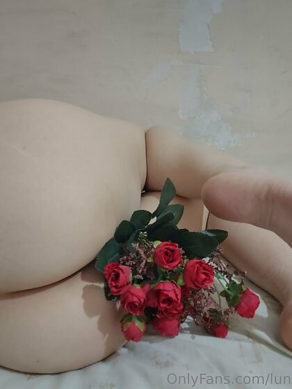 luna fredda queen nude leaks