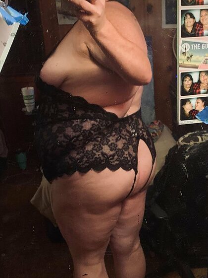 lyneavondale nude leaks