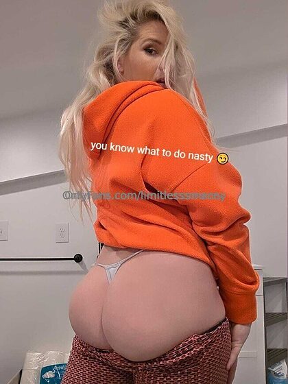 Macey Estrella set 9