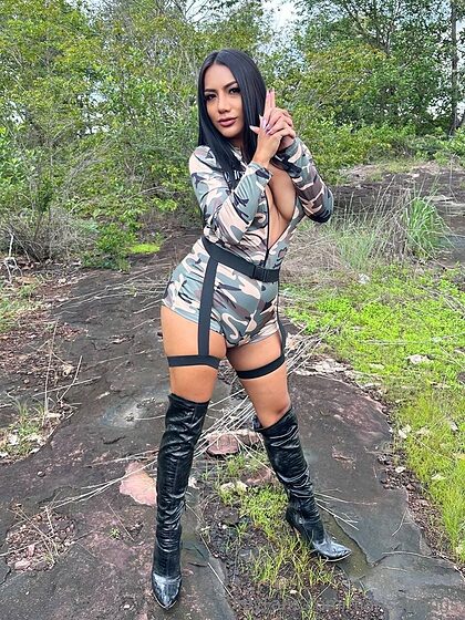 Ladyboy Marisa nude leaks
