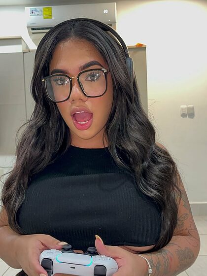 miahcatalinaa nude leaks