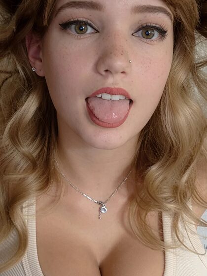 Mikahhlynn set 19