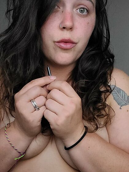 MomBodGoddess creator prom nude leaks