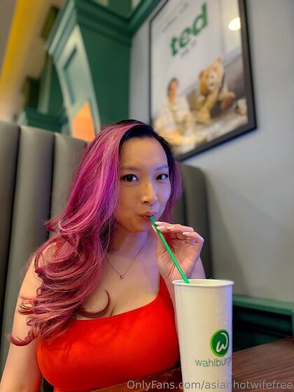 Monique Mae AsianHotwif nude leaks