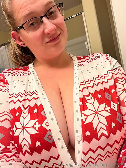 Nicolebunzzz2. nude leaks