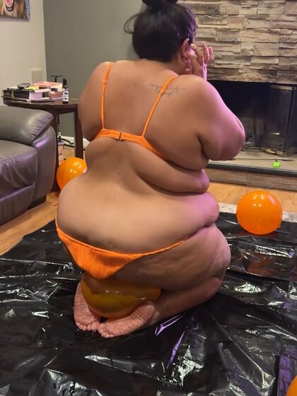 nakedorange nude leaks