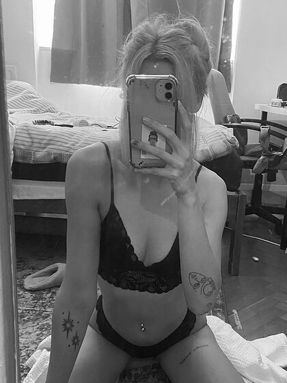 opheliabutts21 nude leaks