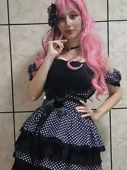 Paula Lorini set 12