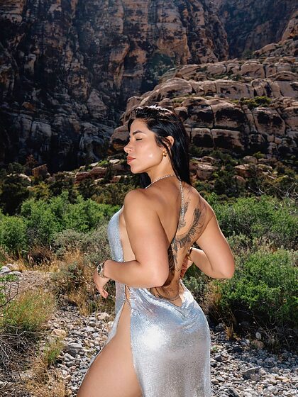 Pie L nude leaks