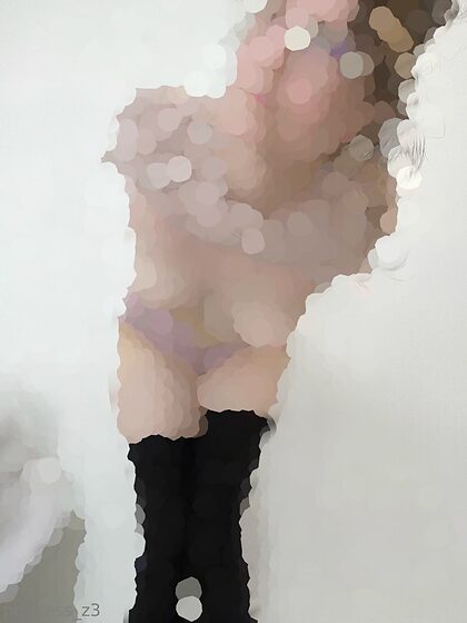 zoe nude leaks