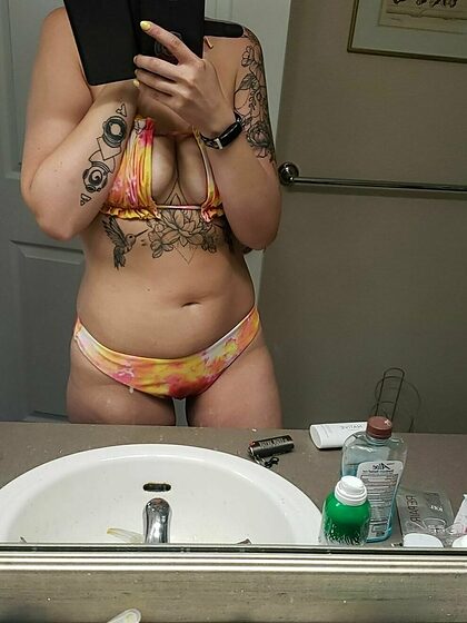 Cute Nerd nude leaks