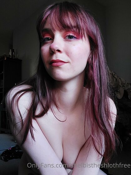 shelbistheshlothfree nude leaks