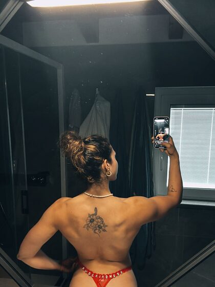 silvialikki nude leaks