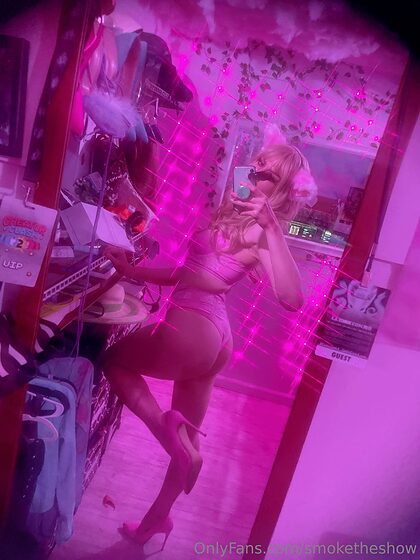 Smokey nude leaks