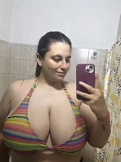 Sofia Kuhn nude leaks