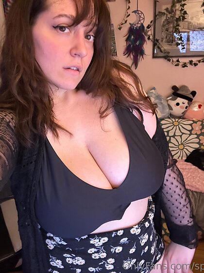 Zoey nude leaks