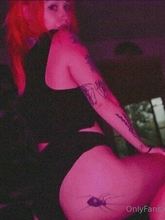 Spooky b nude leaks