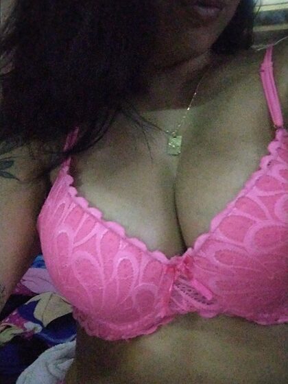 Latina Sexy nude leaks