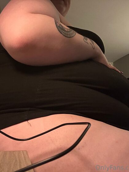 SweetPeache nude leaks