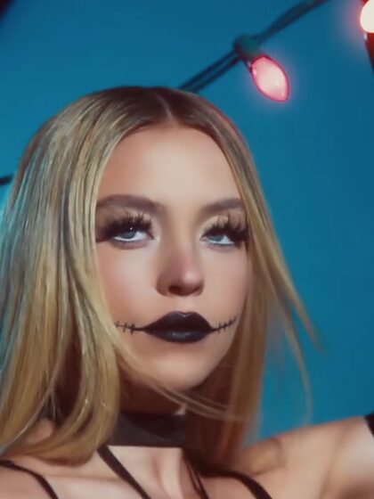 Sydney Sweeney set 6