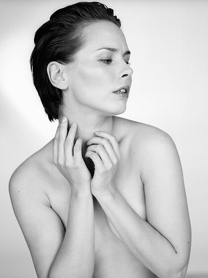 Tara Fitzgerald set 3