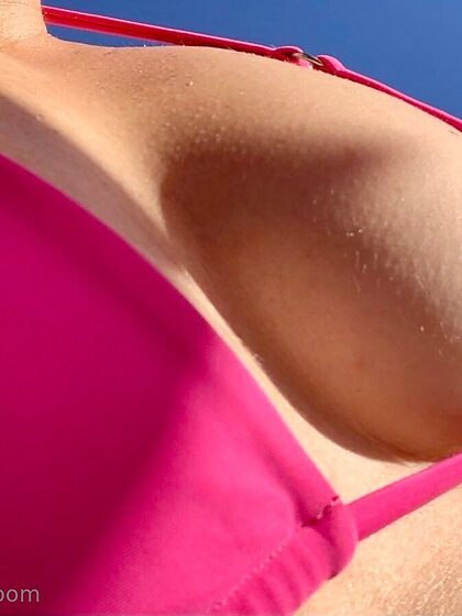 QueenDomin nude leaks