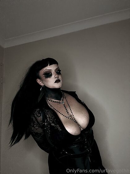 urfavegothh nude leaks