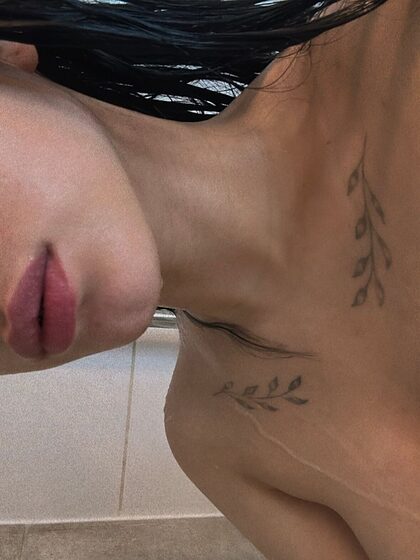 vanessa.cherry18 nude leaks