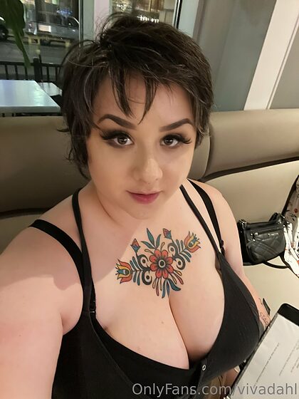 Viva Dahl nude leaks