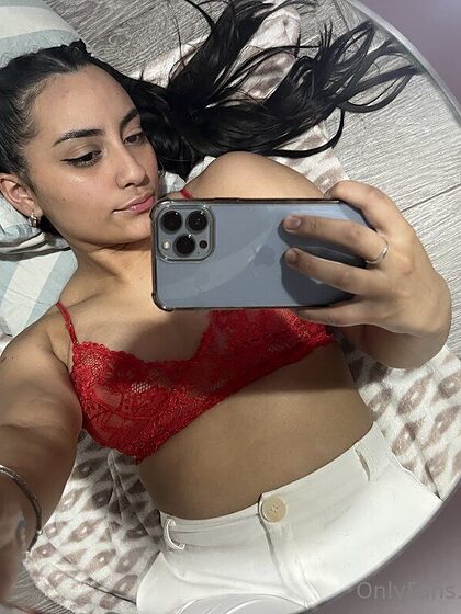 Bianca Paiv nude leaks