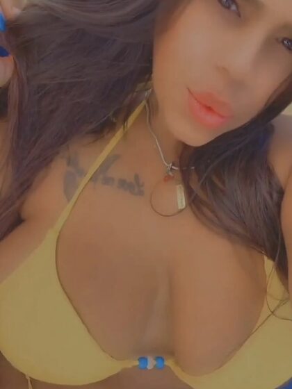 Yelhsa Marie nude leaks