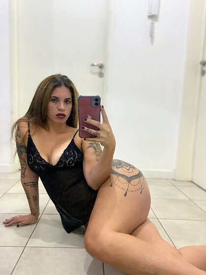yugih0efree nude leaks
