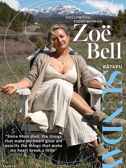 Zoe Bell set 5