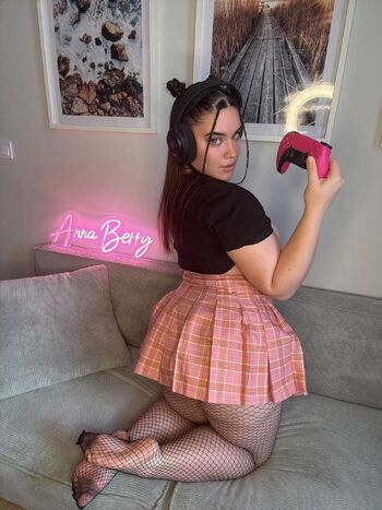 Anna / aberryxx nude photo #40