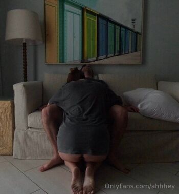 ahhhey nude photo #2