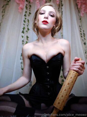 Alice Meowz Fairy Princes / alice_meowz nude photo #8