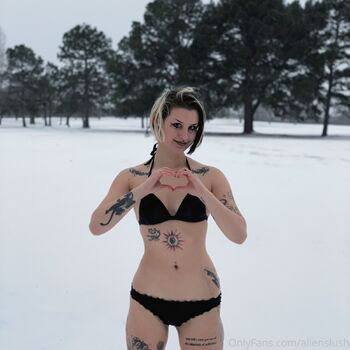 echo kitte / alienslush nude photo #4