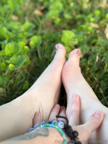 allimoona04 nude photo #12