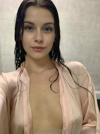 ameliablonde nude photo #31