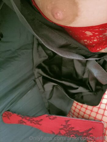 amorepsiche69 nude photo #4