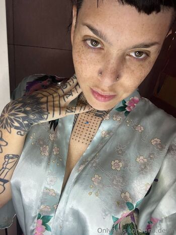 Ana Devin TV nude photo #11