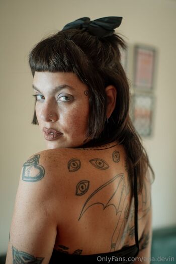 Ana Devin TV nude photo #34