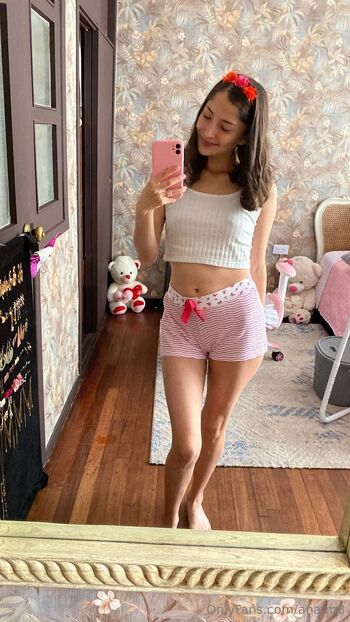 ana.m8 nude photo #19