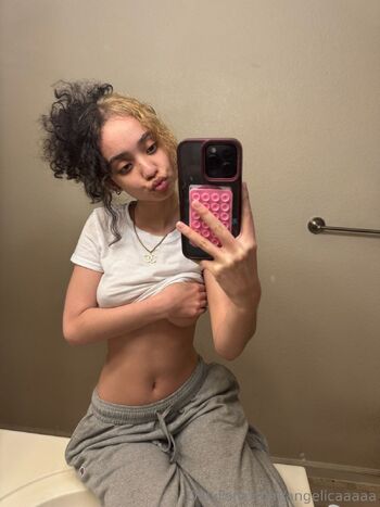 Angi / angelicaaaaa nude photo #18