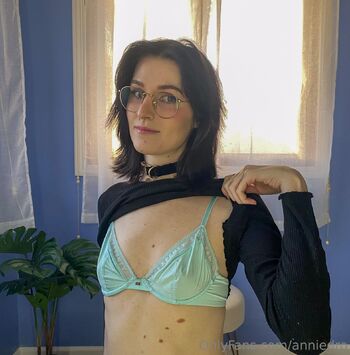 anniedro nude photo #22