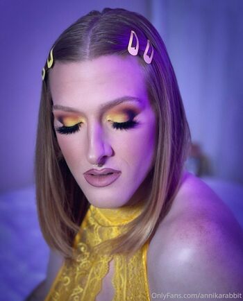 annikarabbit nude photo #11