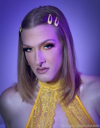annikarabbit nude photo #12
