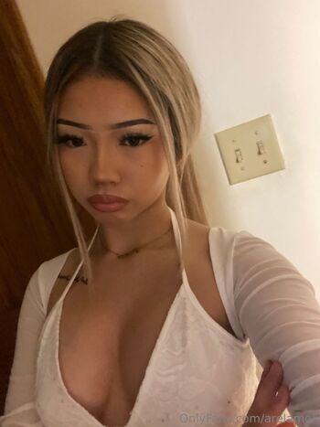 arelameii nude photo #23