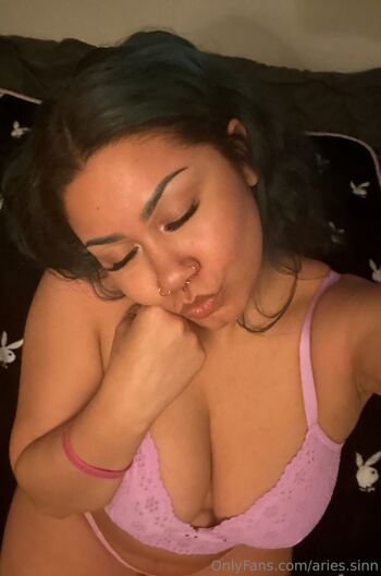 Sierr / aries.sinn nude photo #17